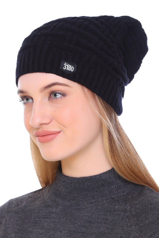 Classic Comfort: Ladies Winter Black Beanie Cap for Perfect Warmth and Cozy Elegance