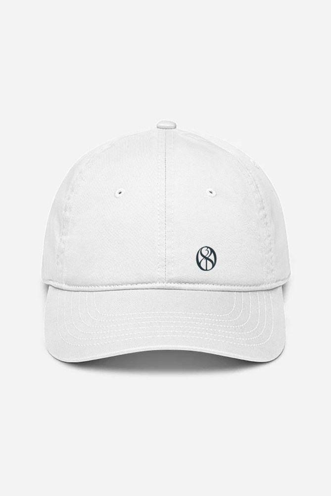 Elevate Your Style: Discover the 3180 Signature Logo Baseball Cap!